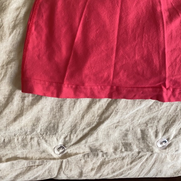 Used condition Lululemon tank top size 10 pink - Picture 5 of 5